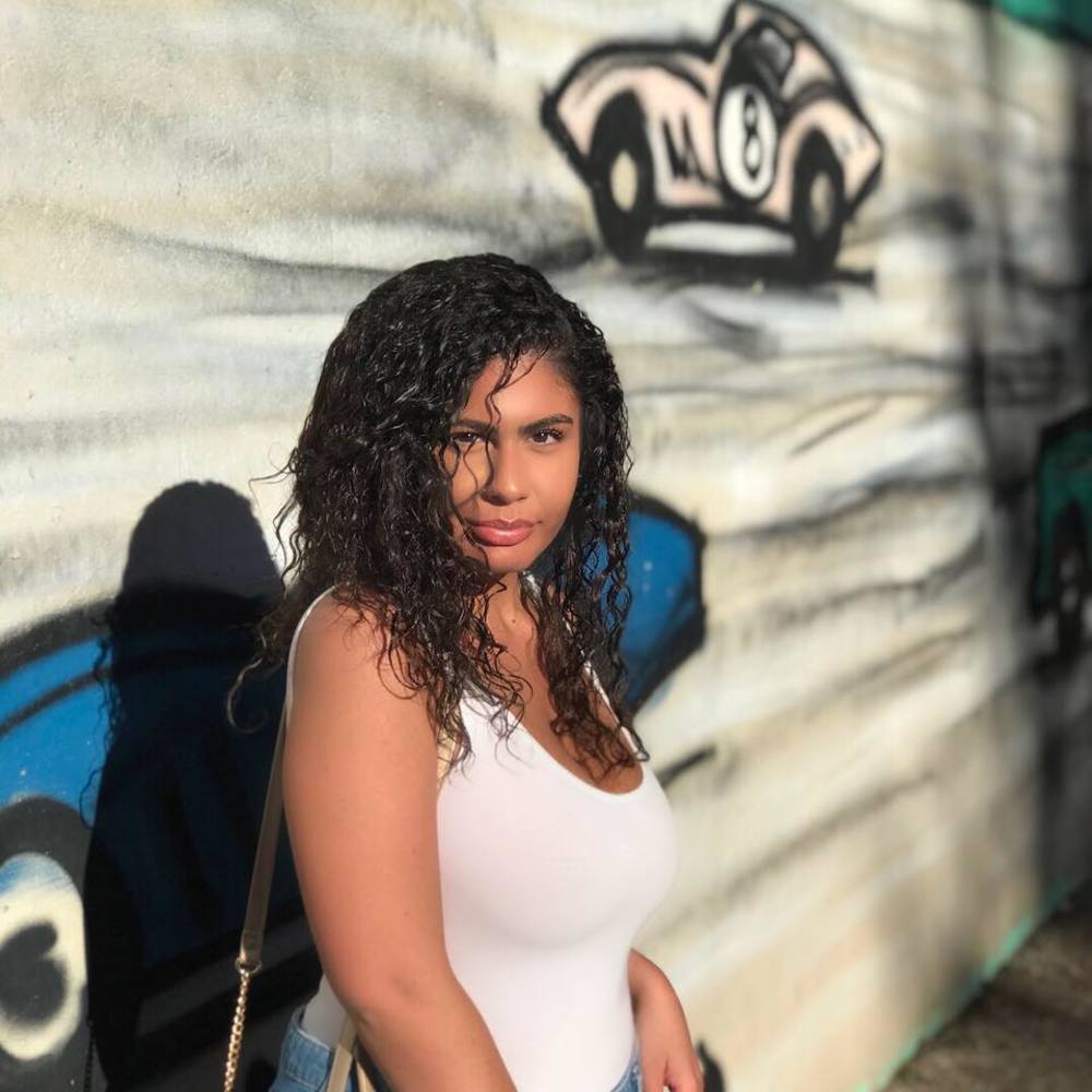 Meet your Posher, Selena